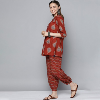 Women Maroon Ethnic Motifs Printed Pleated Pure Cotton Kurti with Salwar